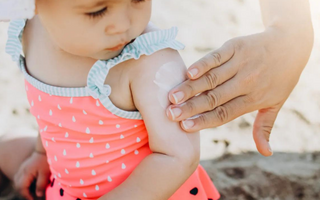 Choosing The Best Natural Baby Sunscreen