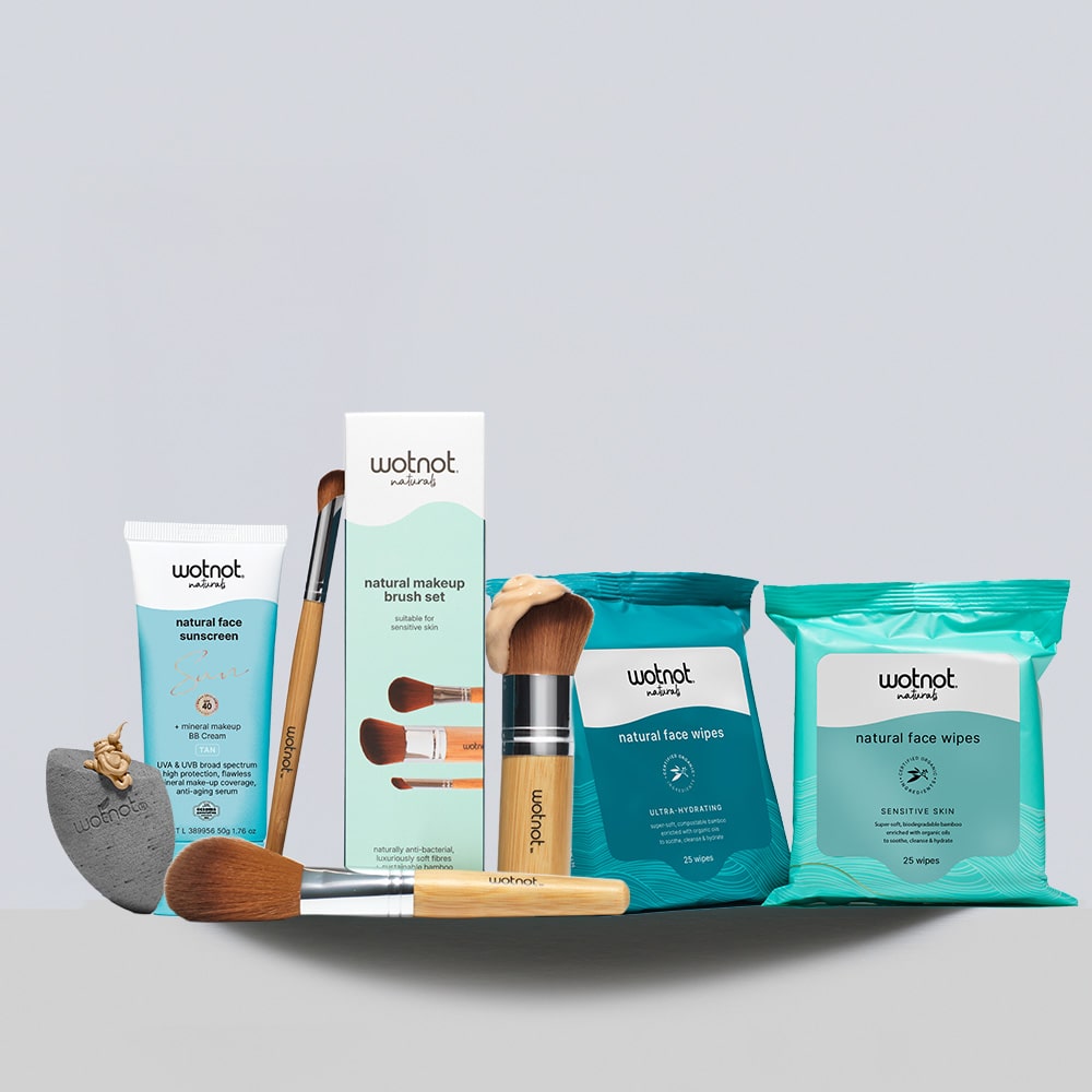 SPF 40 BB cream set with brushes and sponge including natural face sunscreen and makeup brushes