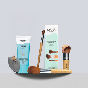 SPF 40 BB cream set with brushes and sponge, includes face sunscreen and natural makeup brush set.