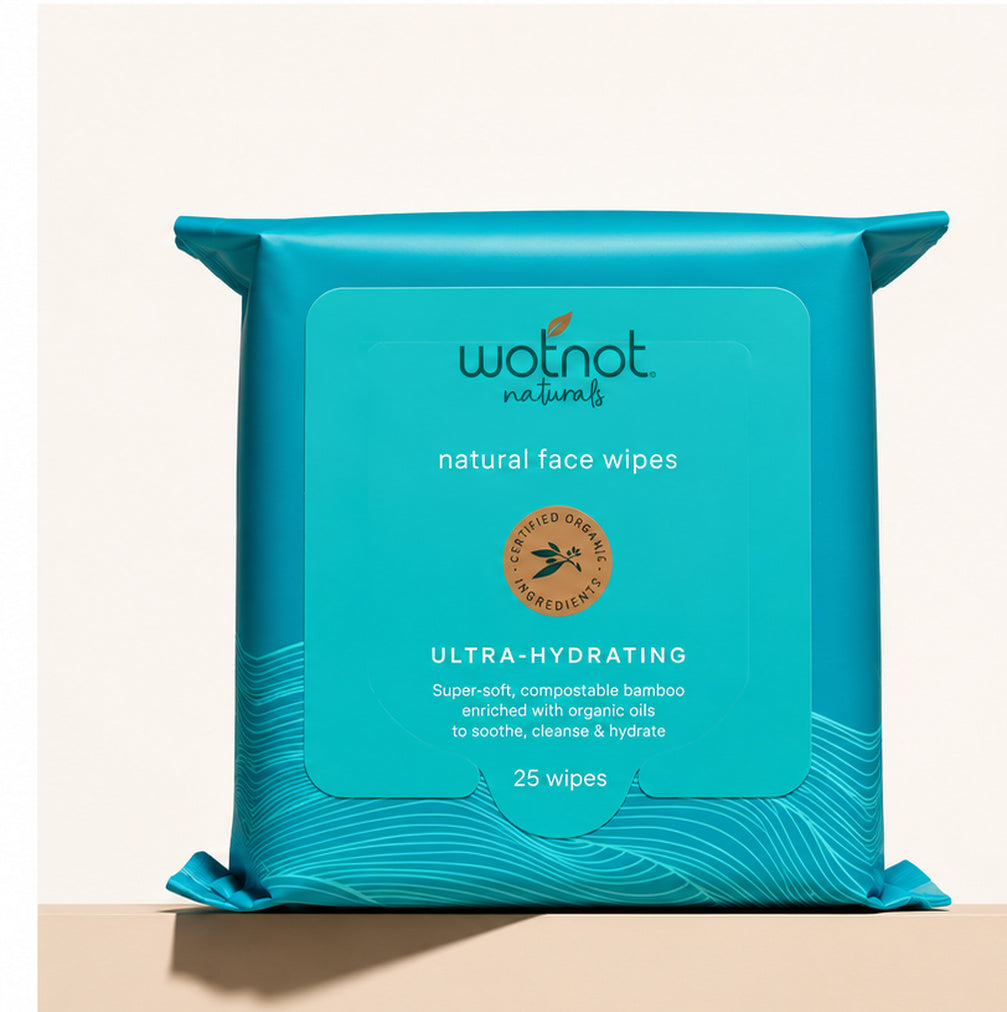 Ultra hydrating face wipes for sensitive skin