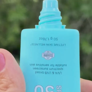 Face sunscreen with antioxidant SPF 50 - untinted